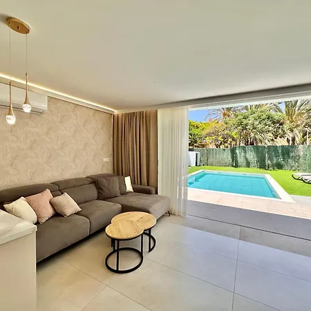 Ocean Luxury House & Private Heated Pool