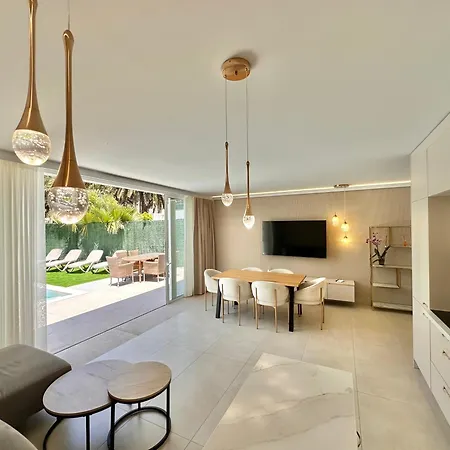 Ocean Luxury House & Private Heated Pool Appartamento